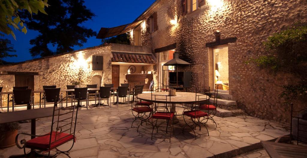Domaine De Bertrandy Bed & Breakfast Алман ан Прованс Екстериор снимка