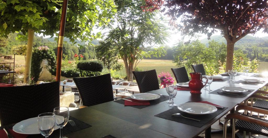 Domaine De Bertrandy Bed & Breakfast Алман ан Прованс Екстериор снимка