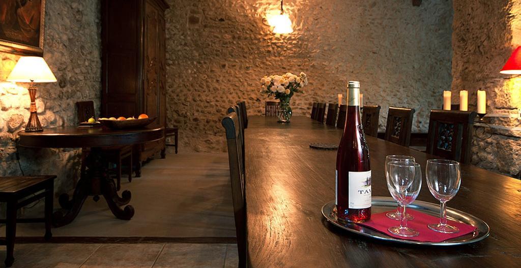 Domaine De Bertrandy Bed & Breakfast Алман ан Прованс Екстериор снимка