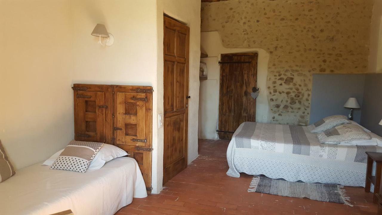 Domaine De Bertrandy Bed & Breakfast Алман ан Прованс Екстериор снимка