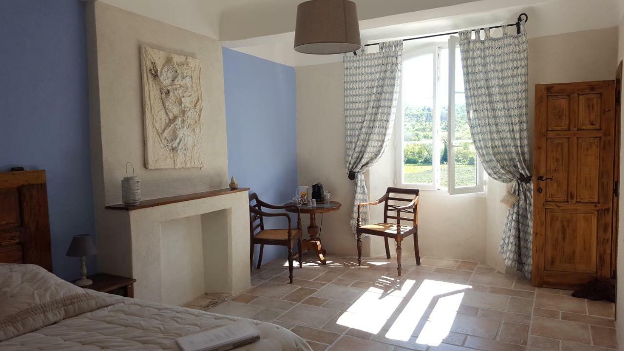 Domaine De Bertrandy Bed & Breakfast Алман ан Прованс Екстериор снимка