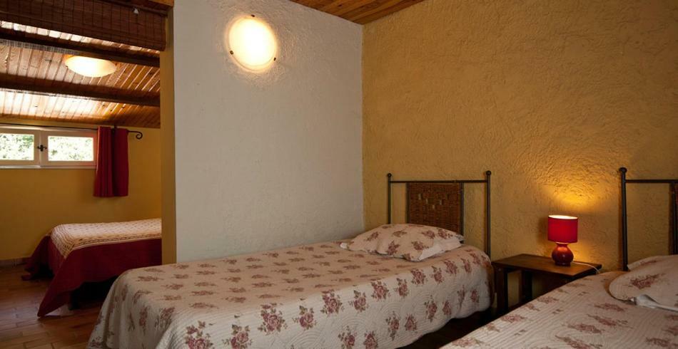 Domaine De Bertrandy Bed & Breakfast Алман ан Прованс Екстериор снимка